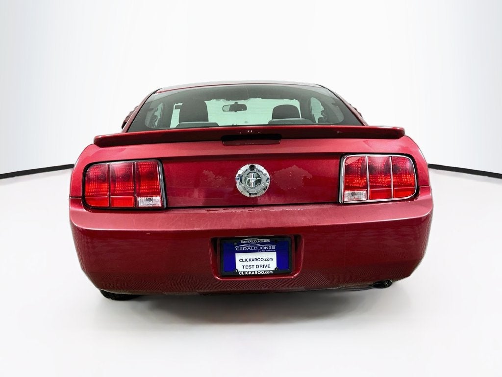 2007 Ford Mustang Base