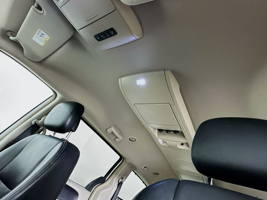 2011 Chrysler Town & Country Touring-L