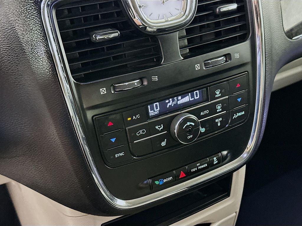 2011 Chrysler Town & Country Touring-L
