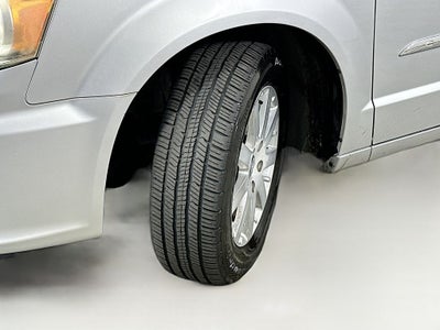 2011 Chrysler Town & Country Touring-L