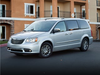 2011 Chrysler Town &amp; Country Touring-L