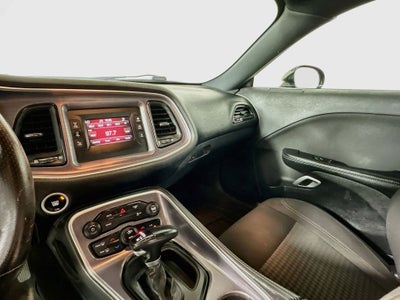 2017 Dodge Challenger SXT