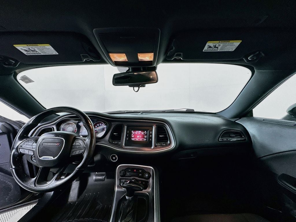 2017 Dodge Challenger SXT