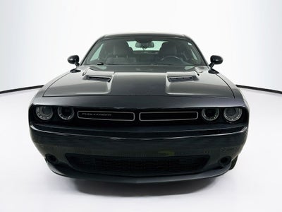 2017 Dodge Challenger SXT