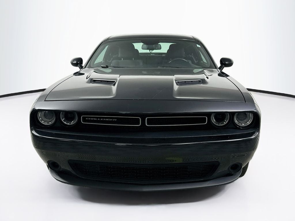 2017 Dodge Challenger SXT