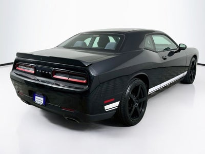 2017 Dodge Challenger SXT