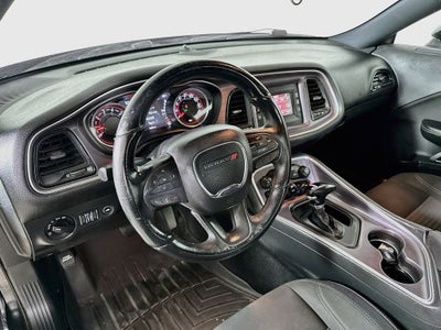 2017 Dodge Challenger SXT