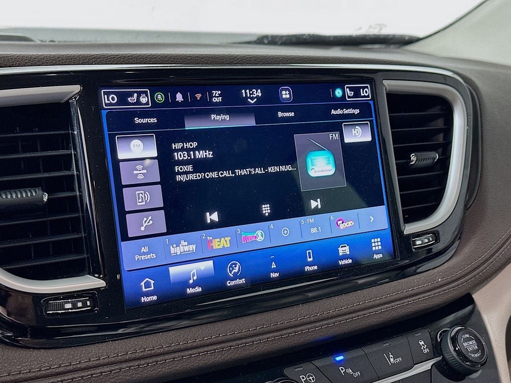 2021 Chrysler Pacifica Hybrid Touring L
