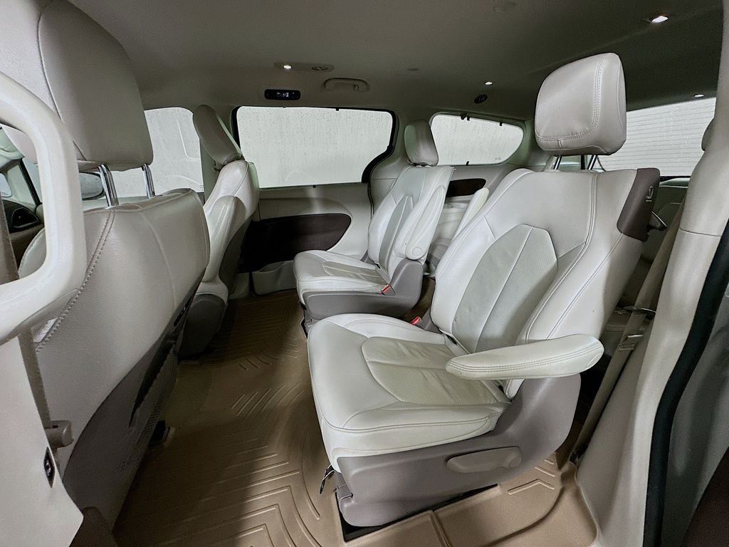 2021 Chrysler Pacifica Hybrid Touring L