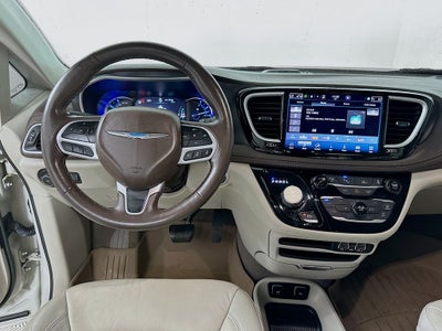 2021 Chrysler Pacifica Hybrid Touring L