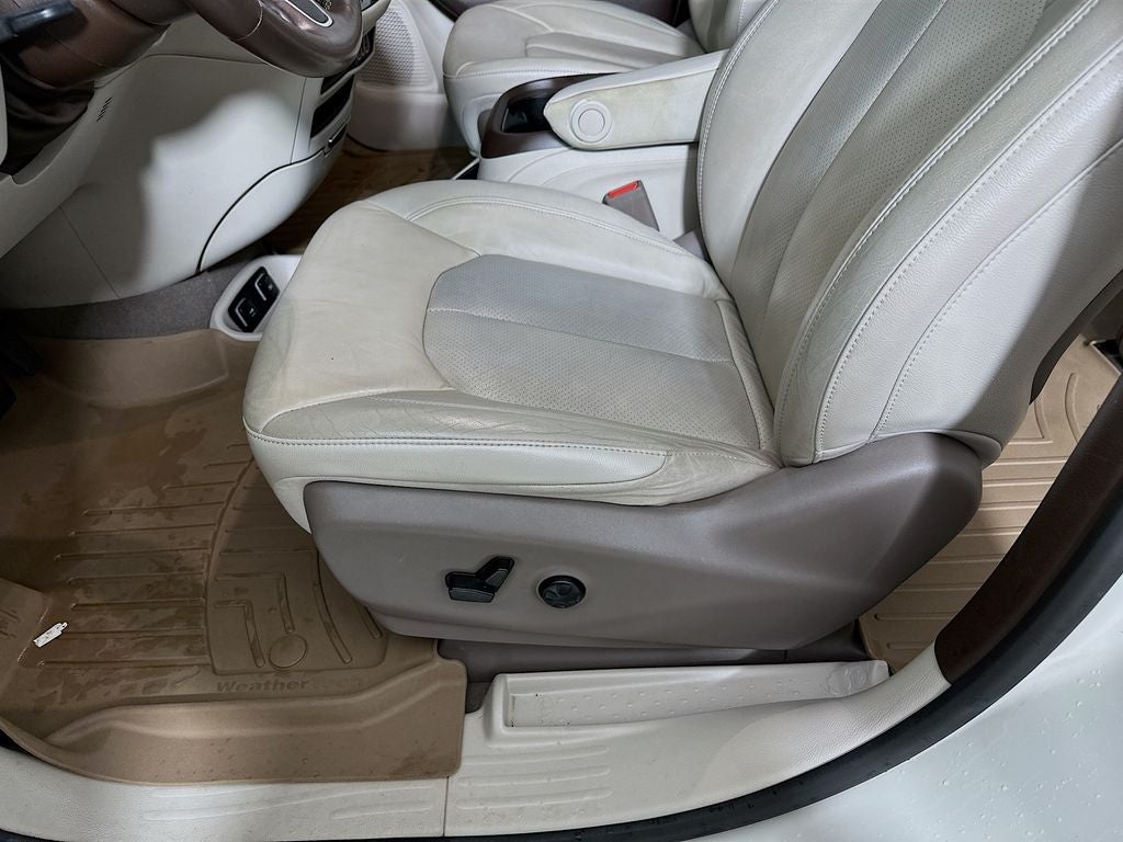 2021 Chrysler Pacifica Hybrid Touring L
