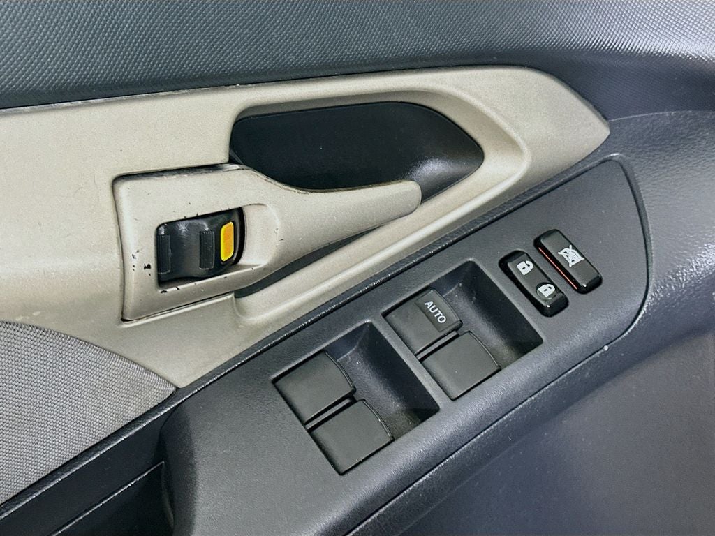 2009 Toyota Matrix Base