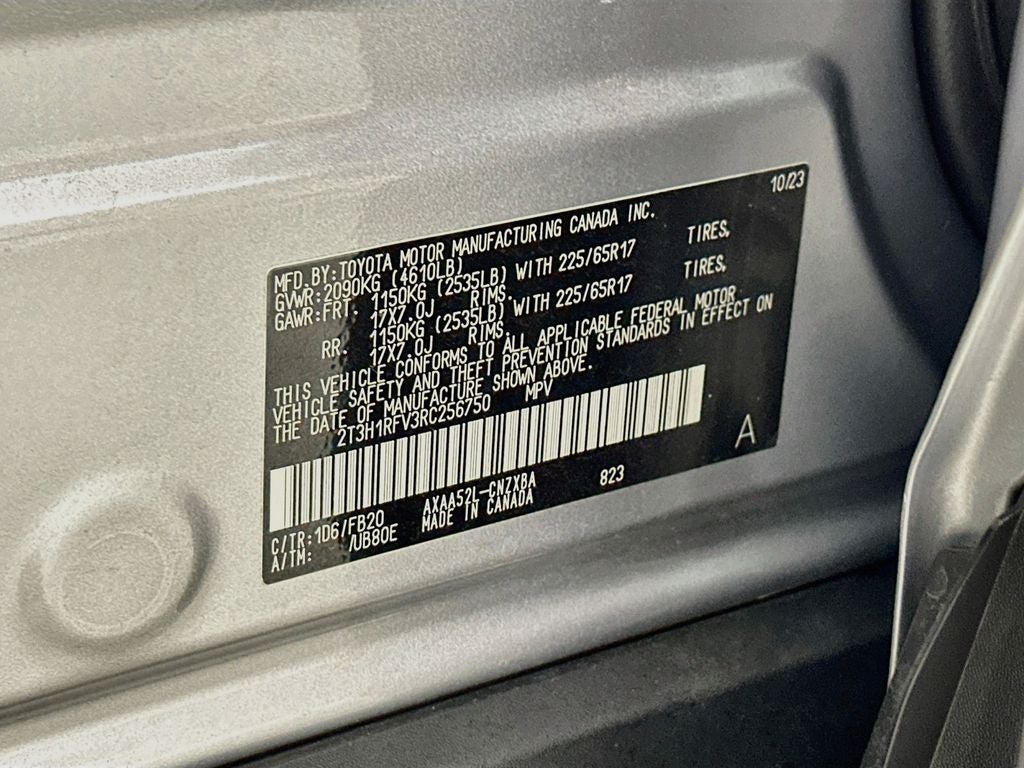 2024 Toyota RAV4 LE