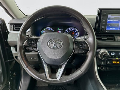 2020 Toyota RAV4 Hybrid XLE