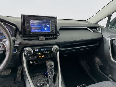 2020 Toyota RAV4 Hybrid XLE