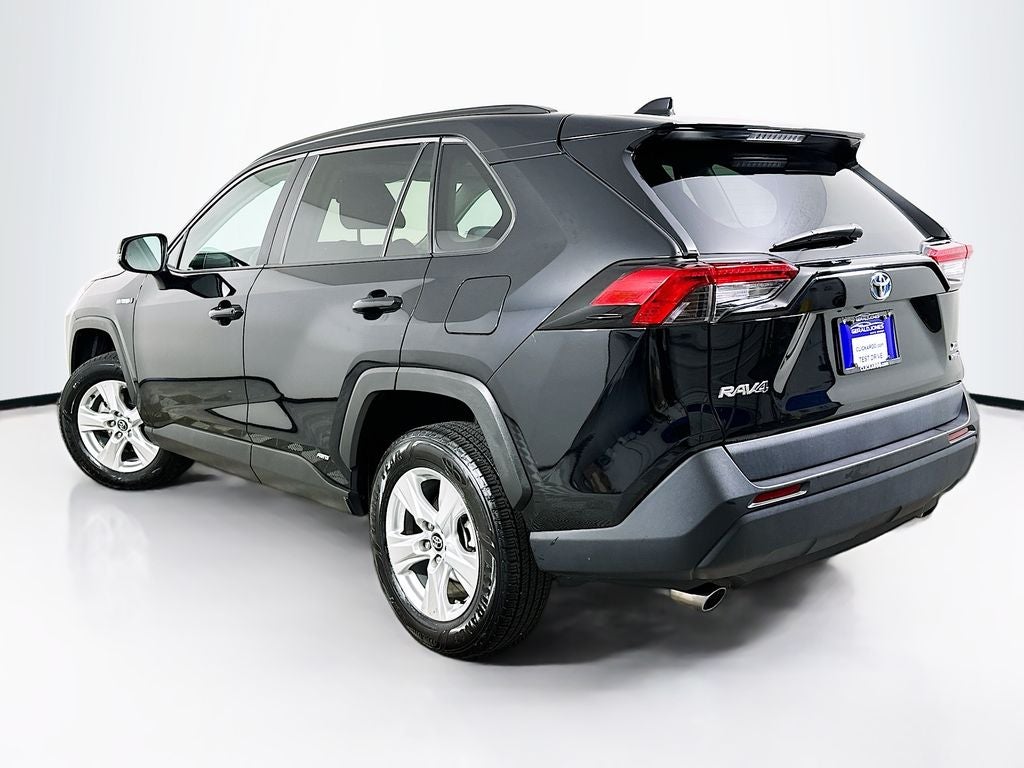 2020 Toyota RAV4 Hybrid XLE