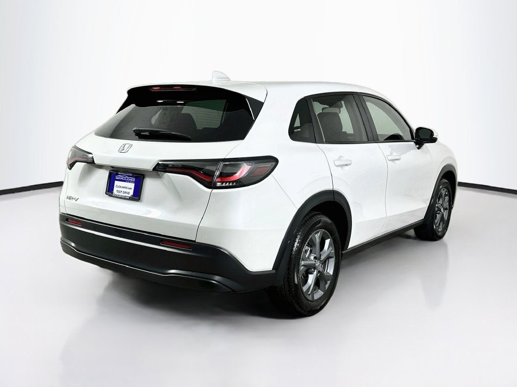 2026 Honda HR-V LX