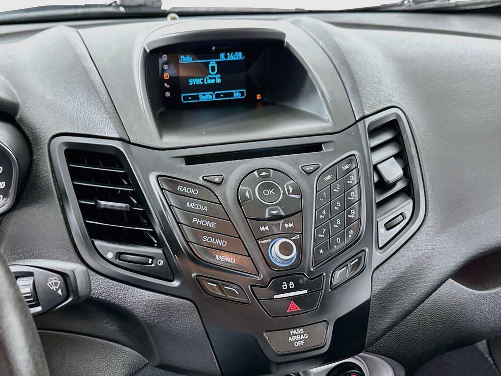 2016 Ford Fiesta SE