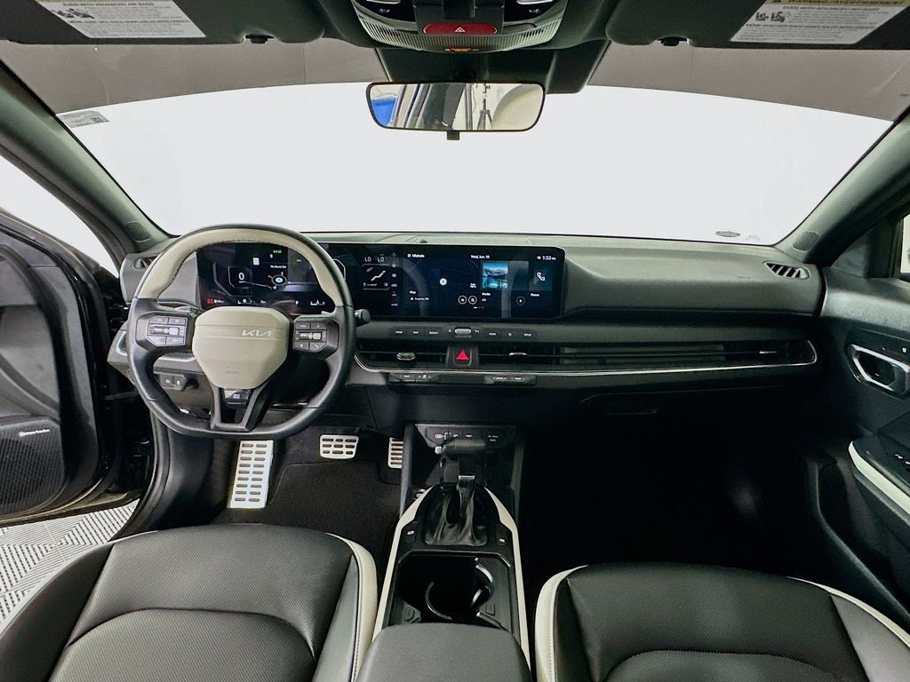 2025 Kia K4 GT-Line Turbo