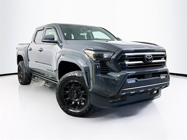 2025 Toyota Tacoma 4WD SR5