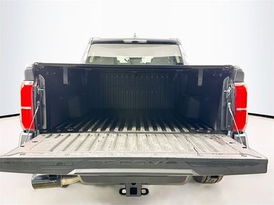 2025 Toyota Tacoma 4WD SR5