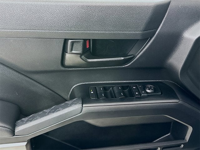 2025 Toyota Tacoma 4WD SR5