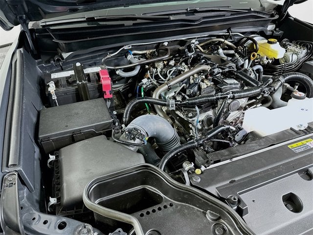 2025 Toyota Tacoma 4WD SR5