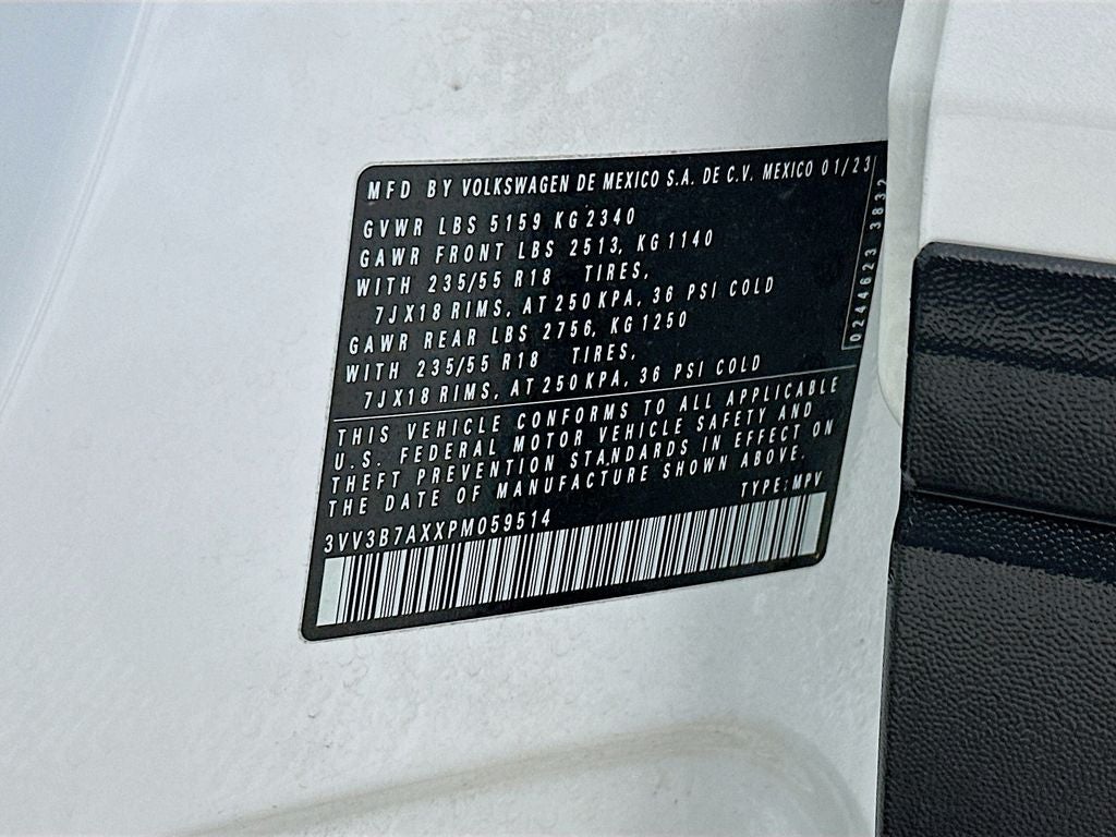 2023 Volkswagen Tiguan 2.0T SE