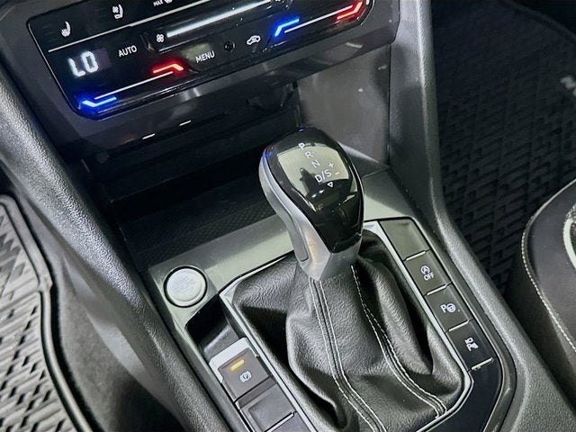 2022 Volkswagen Tiguan SEL R-Line