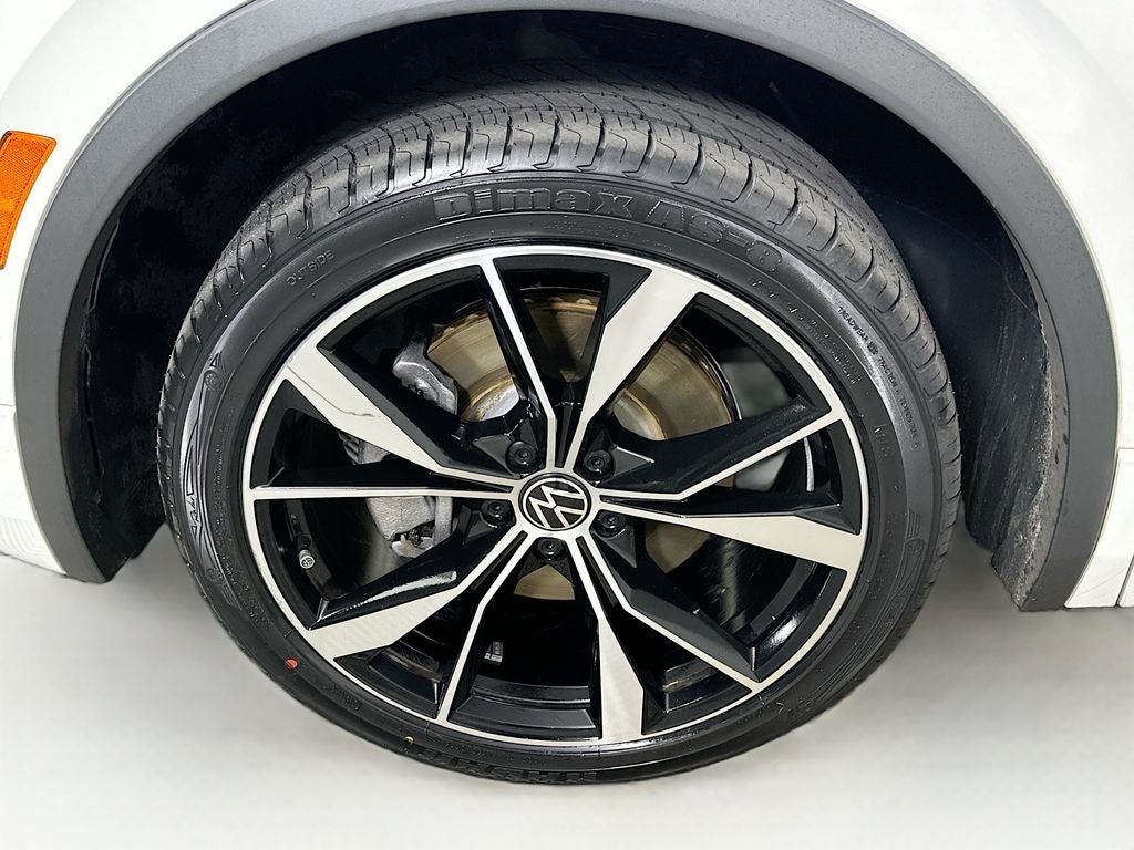 2022 Volkswagen Tiguan 2.0T SEL R-Line