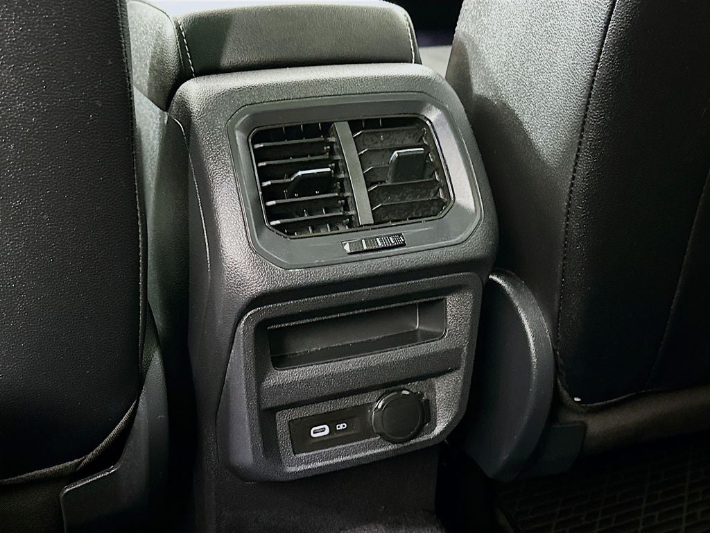 2022 Volkswagen Tiguan 2.0T SEL R-Line