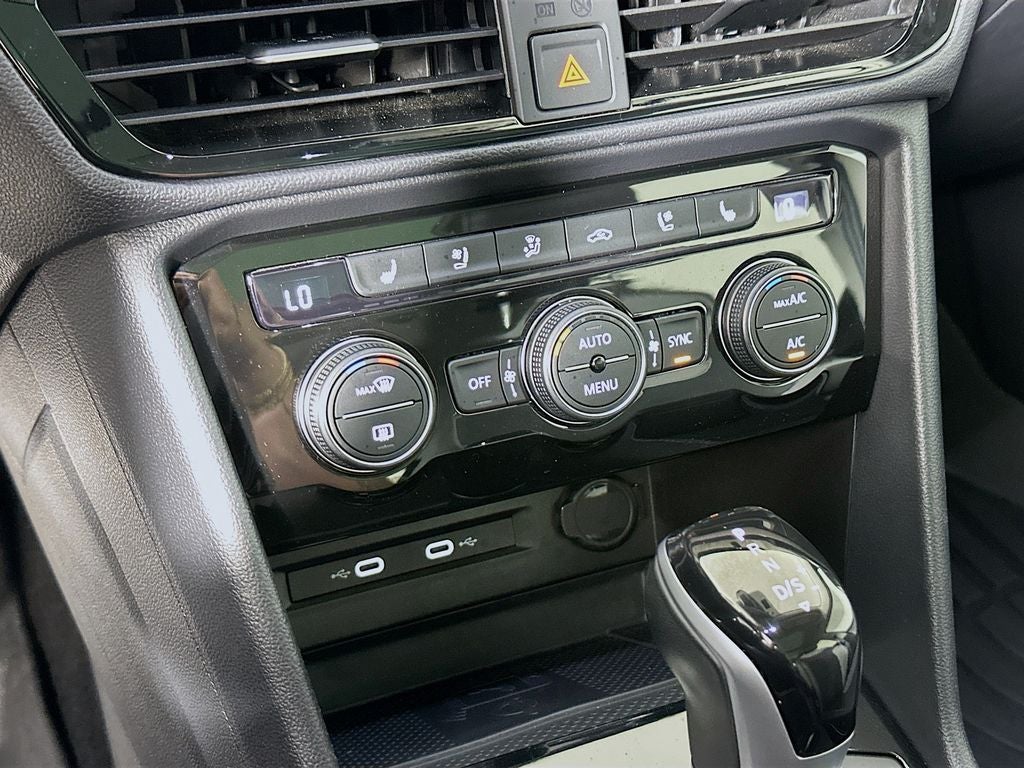 2023 Volkswagen Taos 1.5T SEL