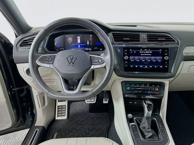2023 Volkswagen Tiguan 2.0T SE R-Line Black