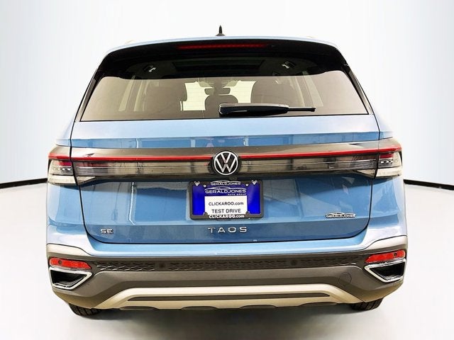 2025 Volkswagen Taos SE