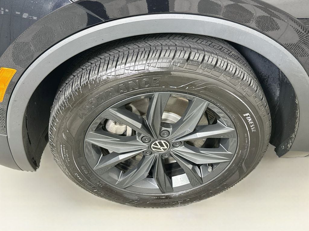 2024 Volkswagen Tiguan 2.0T SE