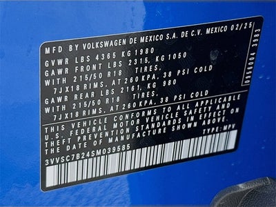 2025 Volkswagen Taos SE