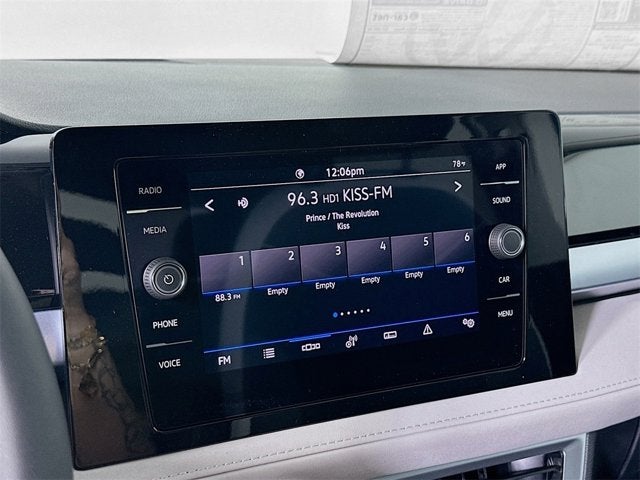 2025 Volkswagen Taos SE