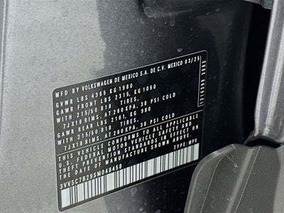 2025 Volkswagen Taos 1.5T SE