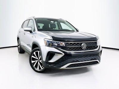 2022 Volkswagen Taos SE