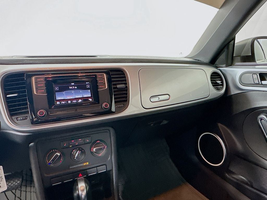 2016 Volkswagen Beetle 1.8T S