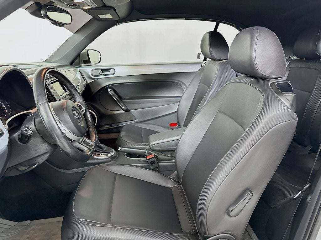 2016 Volkswagen Beetle 1.8T S