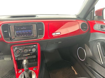 2018 Volkswagen Beetle 2.0T SE