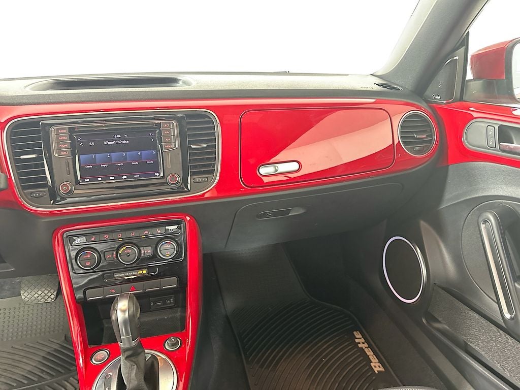 2018 Volkswagen Beetle 2.0T SE