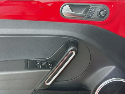 2018 Volkswagen Beetle 2.0T SE