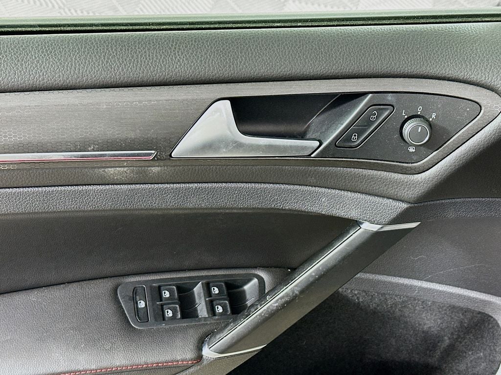 2019 Volkswagen Golf GTI 2.0T SE