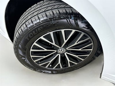 2020 Volkswagen Jetta R-Line