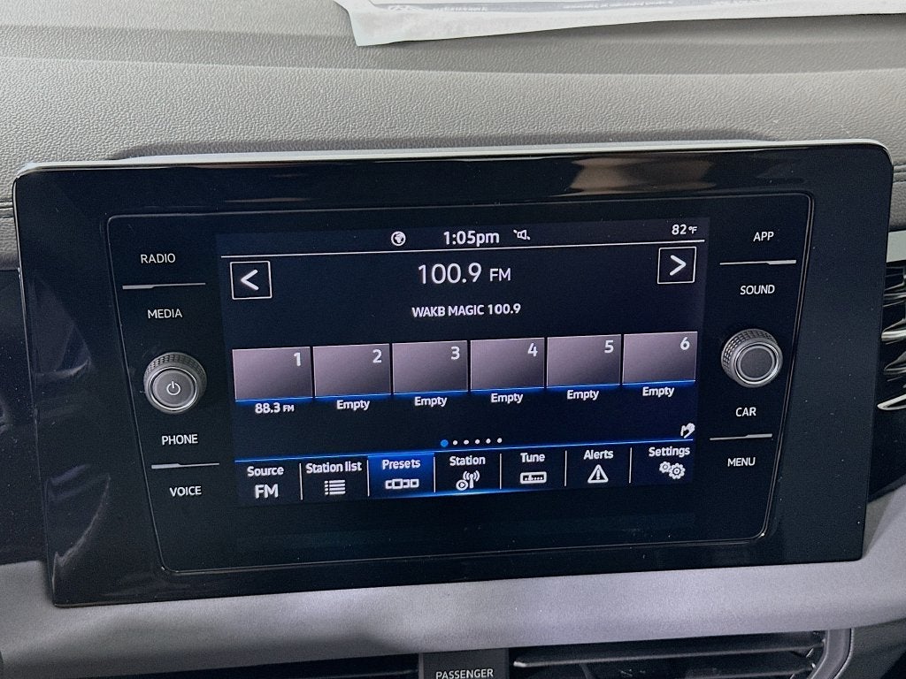 2025 Volkswagen Jetta 1.5T SE