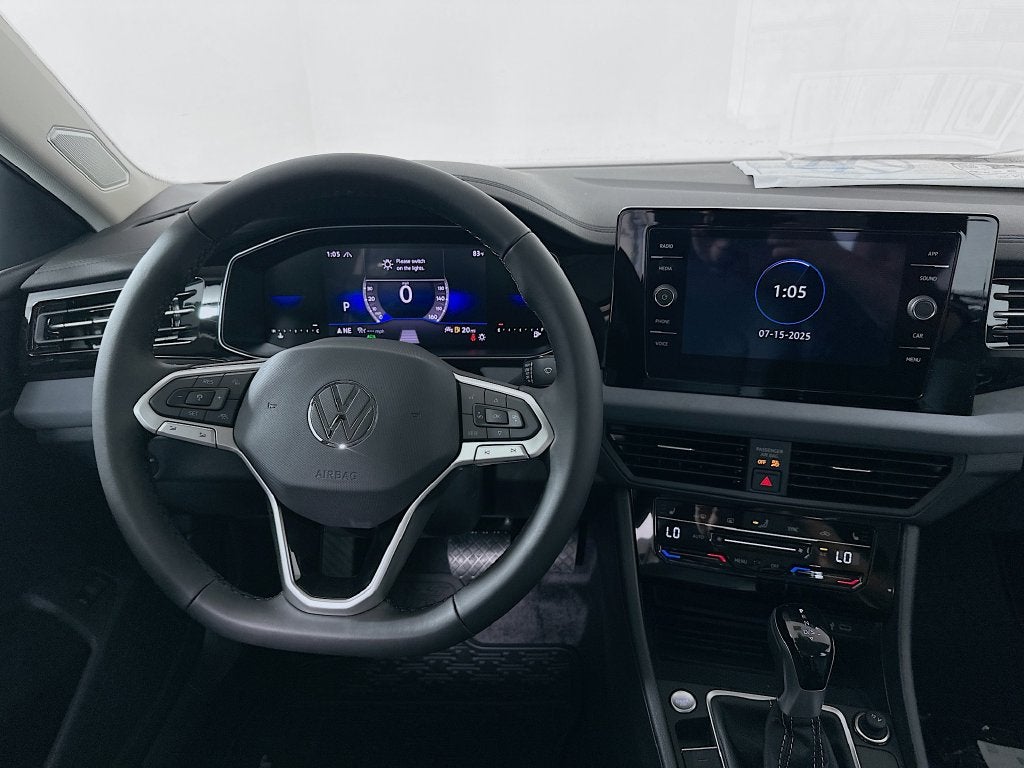 2025 Volkswagen Jetta 1.5T SE