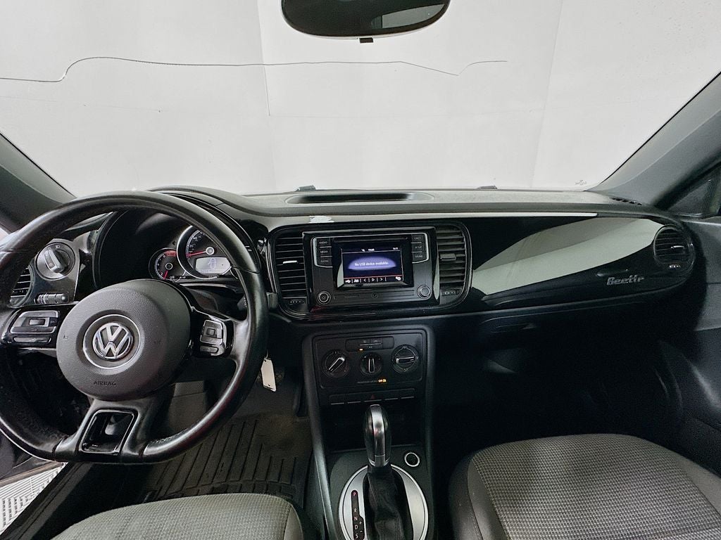 2019 Volkswagen Beetle 2.0T S