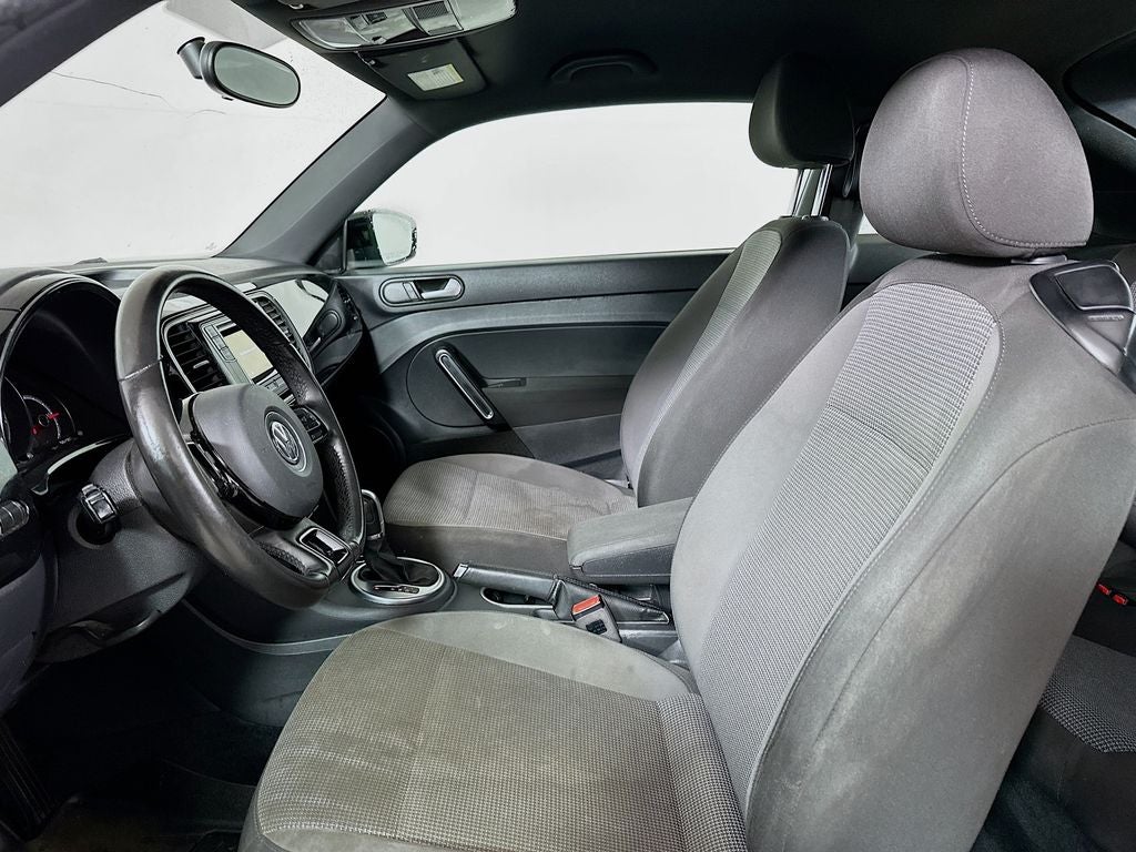 2019 Volkswagen Beetle 2.0T S
